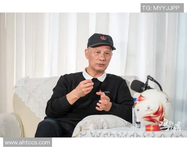 陈磊独家分享足球心得与技巧探讨助你提升球技与战术理解